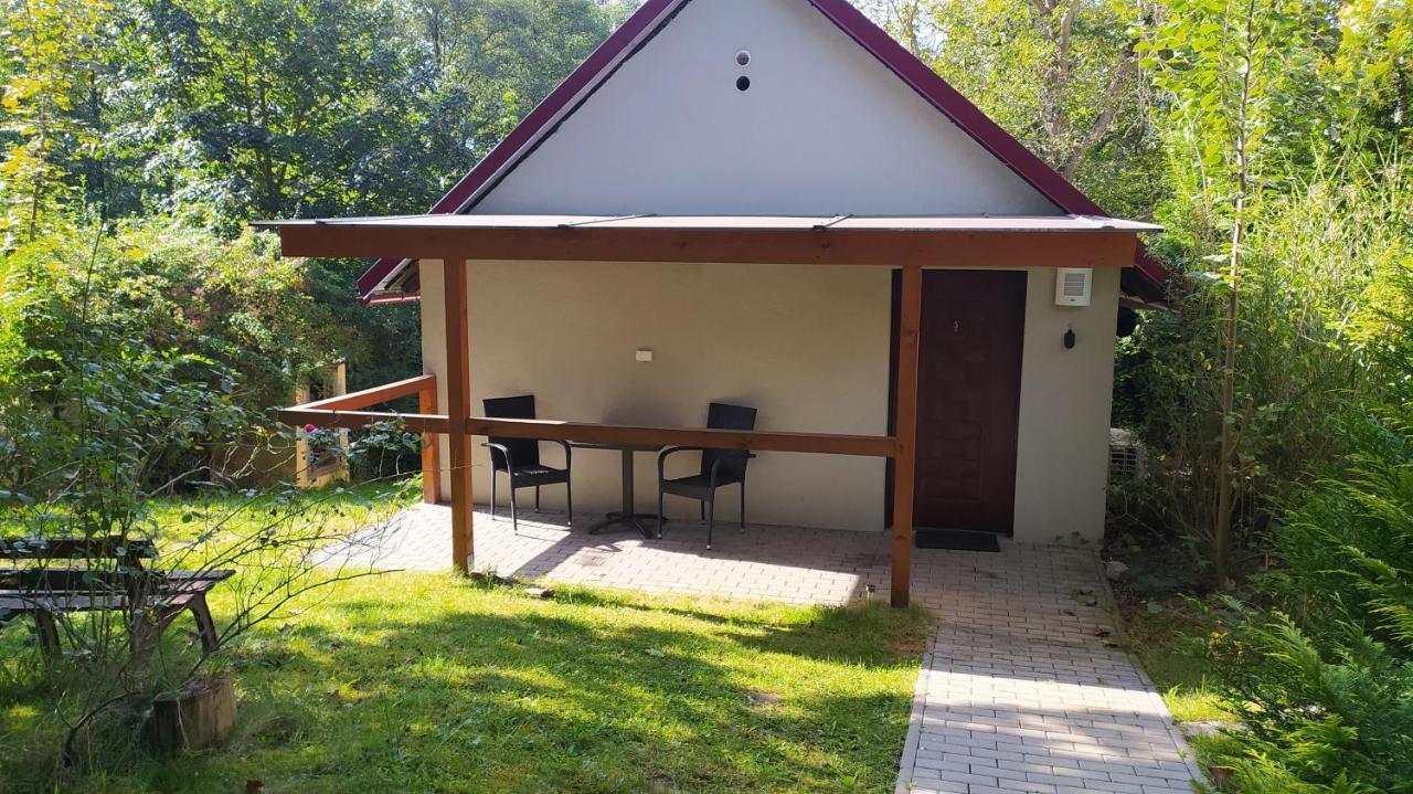 Apartmany Orlova ภายนอก รูปภาพ