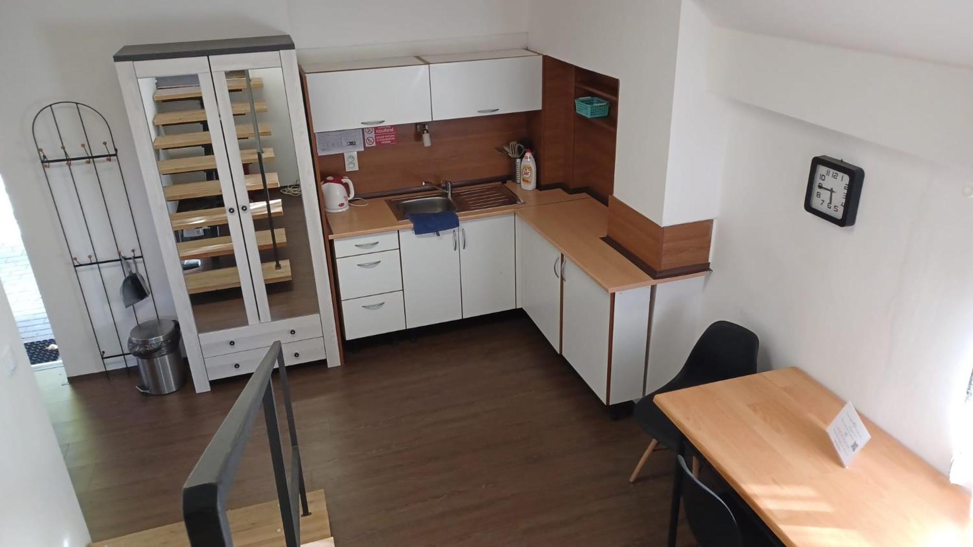 Apartmany Orlova ภายนอก รูปภาพ