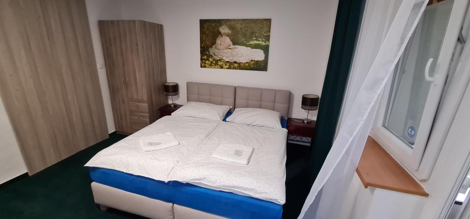 Apartmany Orlova ภายนอก รูปภาพ